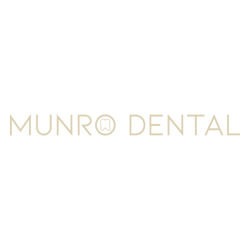 Munro Dental logo